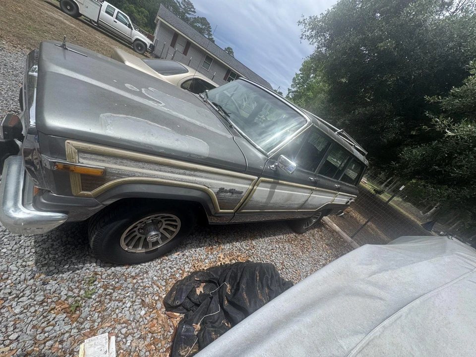 1991 Jeep SJ Grand Wagoneer - Image 7 of 31