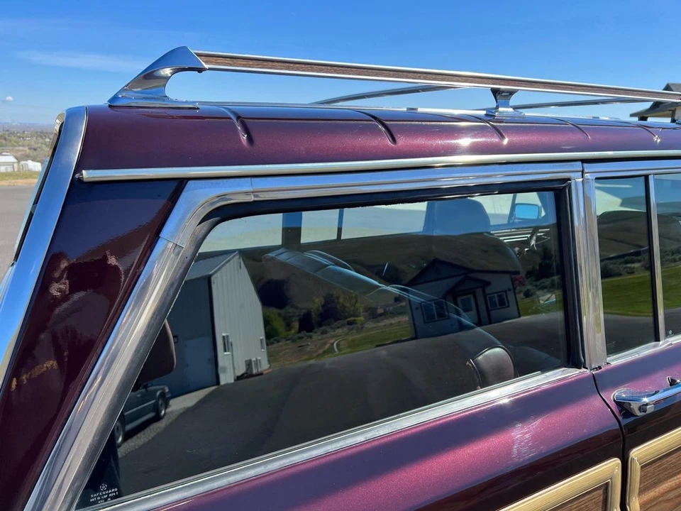 1991 Jeep SJ Grand Wagoneer - Image 29 of 31
