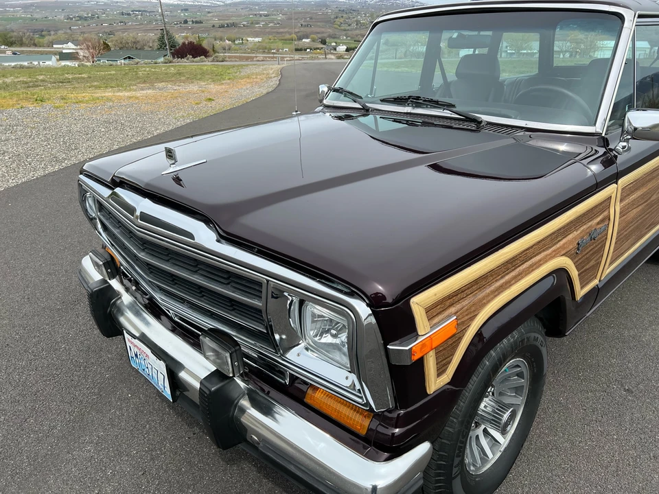 1991 Jeep SJ Grand Wagoneer - Image 16 of 31
