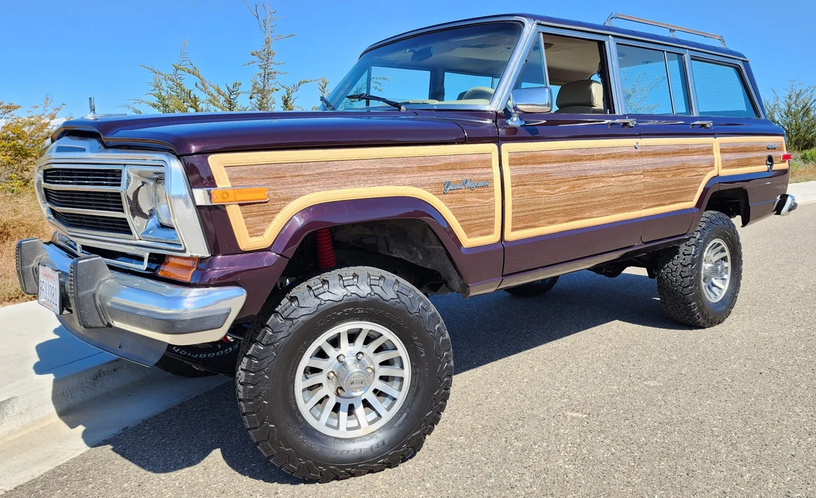 1991 Jeep SJ Grand Wagoneer - Image 3 of 31