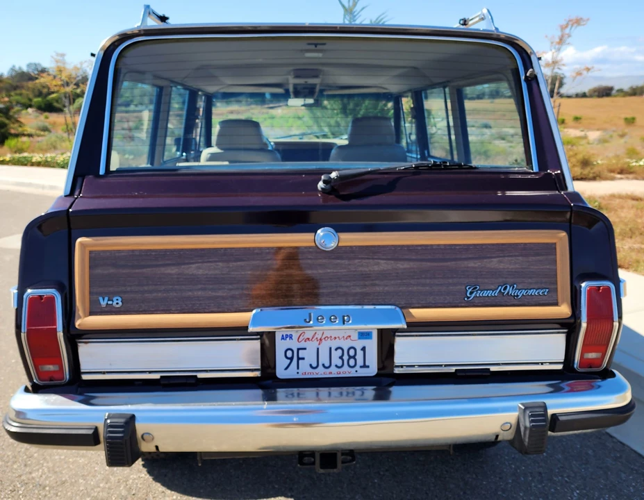 1991 Jeep SJ Grand Wagoneer - Image 16 of 31