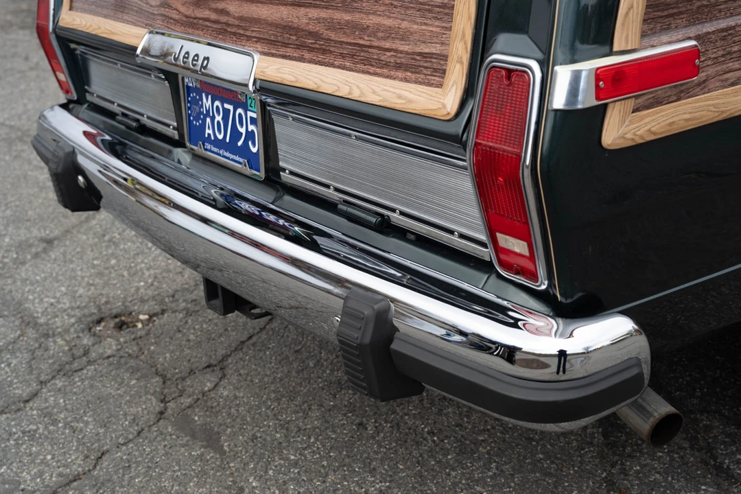 1991 Jeep SJ Grand Wagoneer - Image 21 of 31