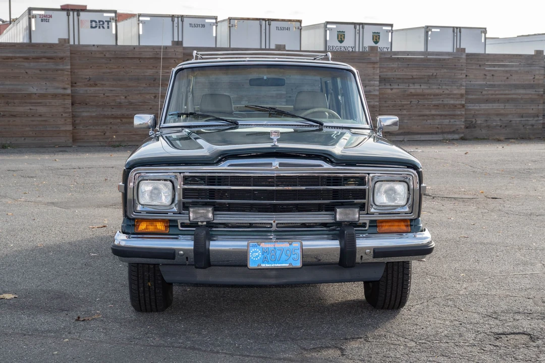 1991 Jeep SJ Grand Wagoneer - Image 6 of 31
