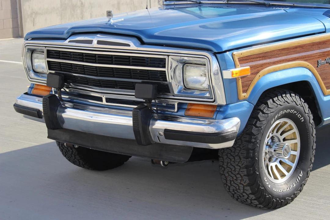 1991 Jeep SJ Grand Wagoneer - Image 27 of 31