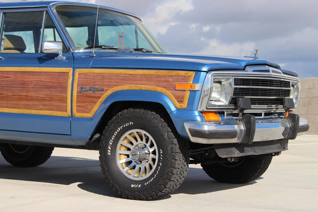 1991 Jeep SJ Grand Wagoneer - Image 24 of 31