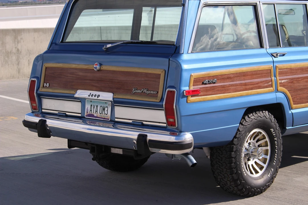 1991 Jeep SJ Grand Wagoneer - Image 21 of 31