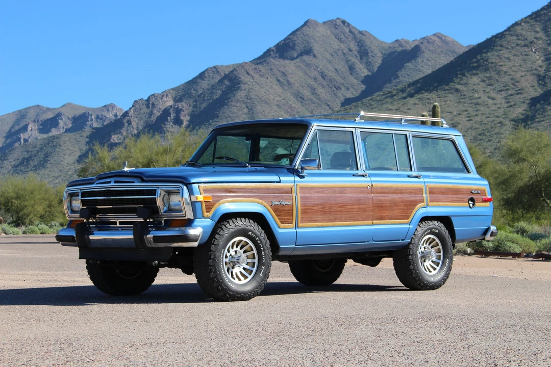 1991 Jeep SJ Grand Wagoneer - Image 3 of 31