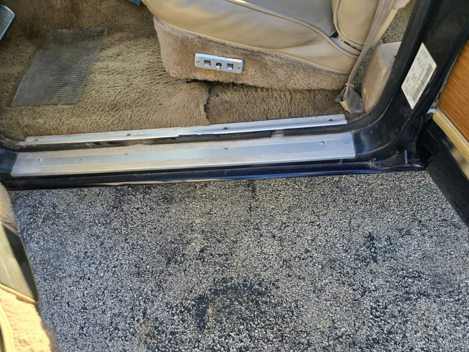 1991 Jeep SJ Grand Wagoneer - Image 24 of 31