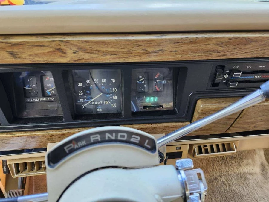 1991 Jeep SJ Wagoneer - Image 9 of 15