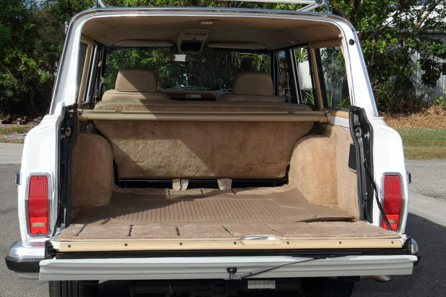 1991 Jeep SJ Wagoneer - Image 28 of 31