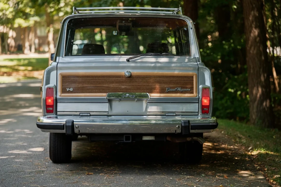 1991 Jeep SJ Wagoneer - Image 10 of 18
