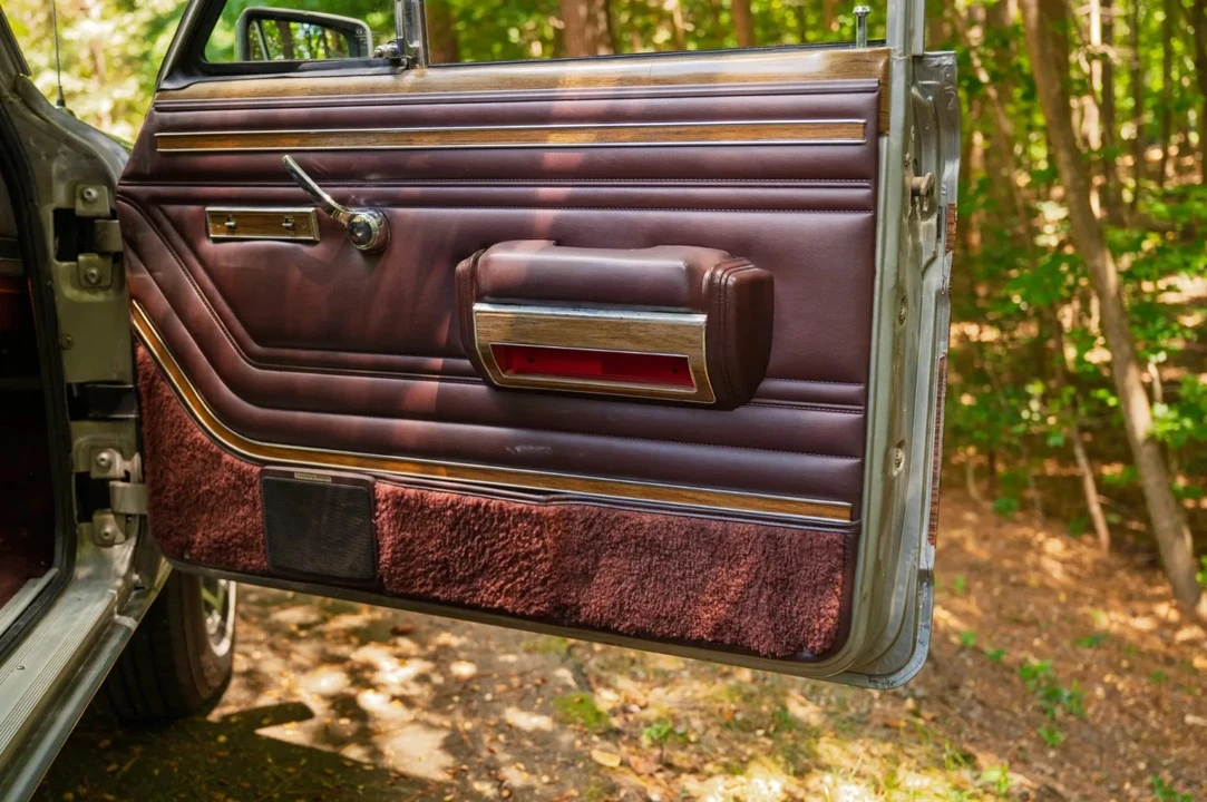 1991 Jeep SJ Wagoneer - Image 14 of 18