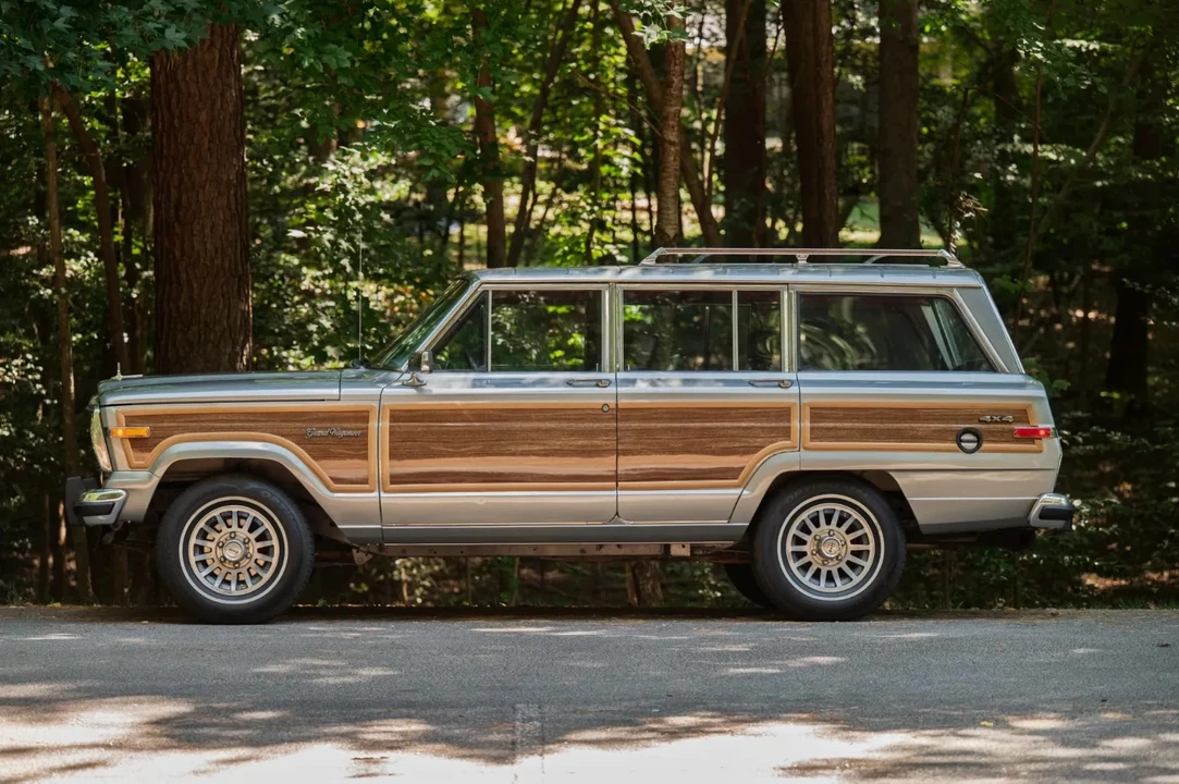 1991 Jeep SJ Wagoneer - Image 8 of 18