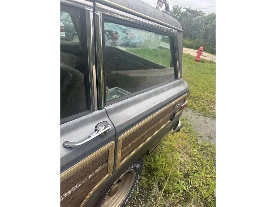 1991 Jeep SJ Wagoneer - Image 5 of 21