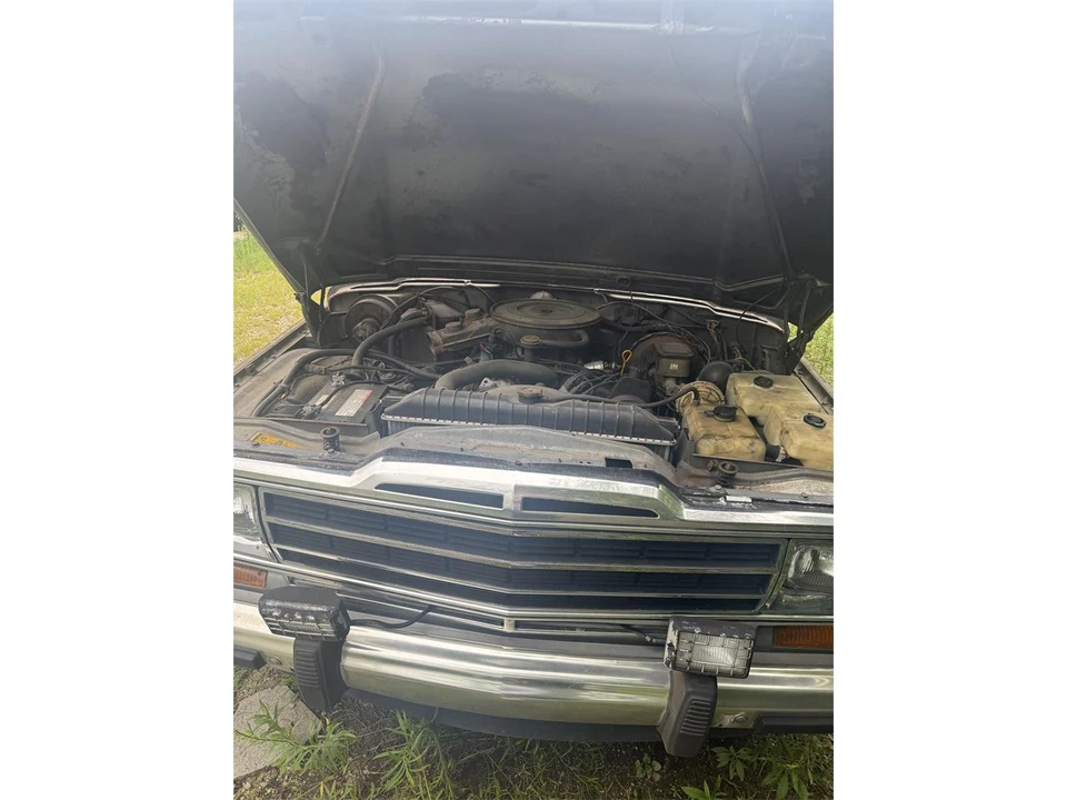 1991 Jeep SJ Wagoneer - Image 9 of 21