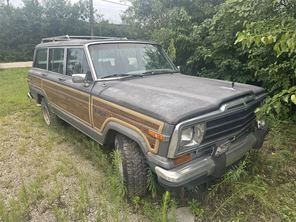 1991 Jeep SJ Wagoneer - Image 11 of 21