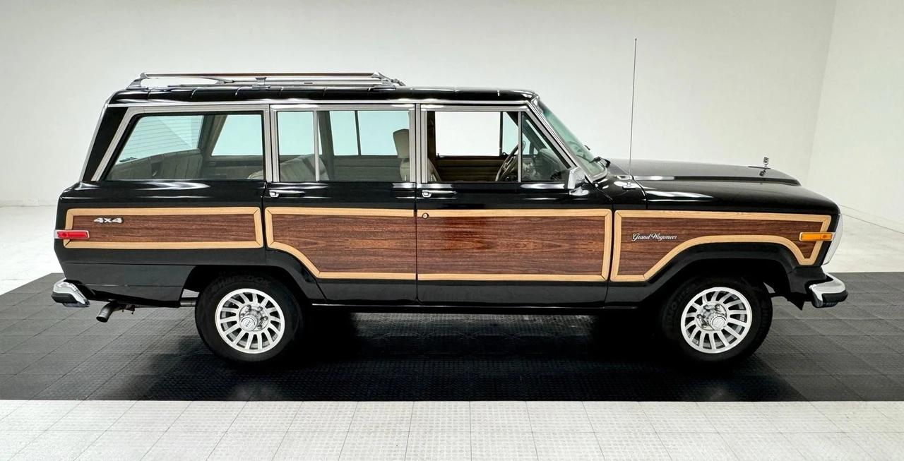 1991 Jeep SJ Wagoneer - Image 6 of 21