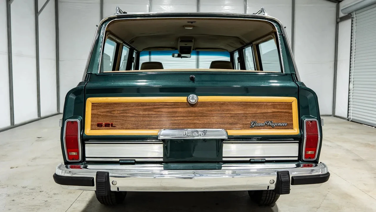 1991 Jeep SJ Wagoneer - Image 14 of 17