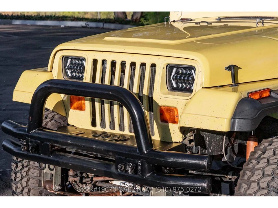 1991 Jeep SJ Wagoneer - Image 13 of 31