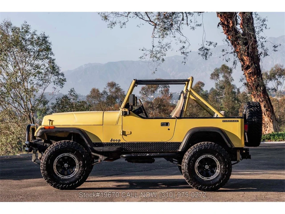 1991 Jeep SJ Wagoneer - Image 23 of 31