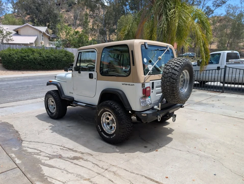 1991 Jeep YJ Wrangler - Image 5 of 13