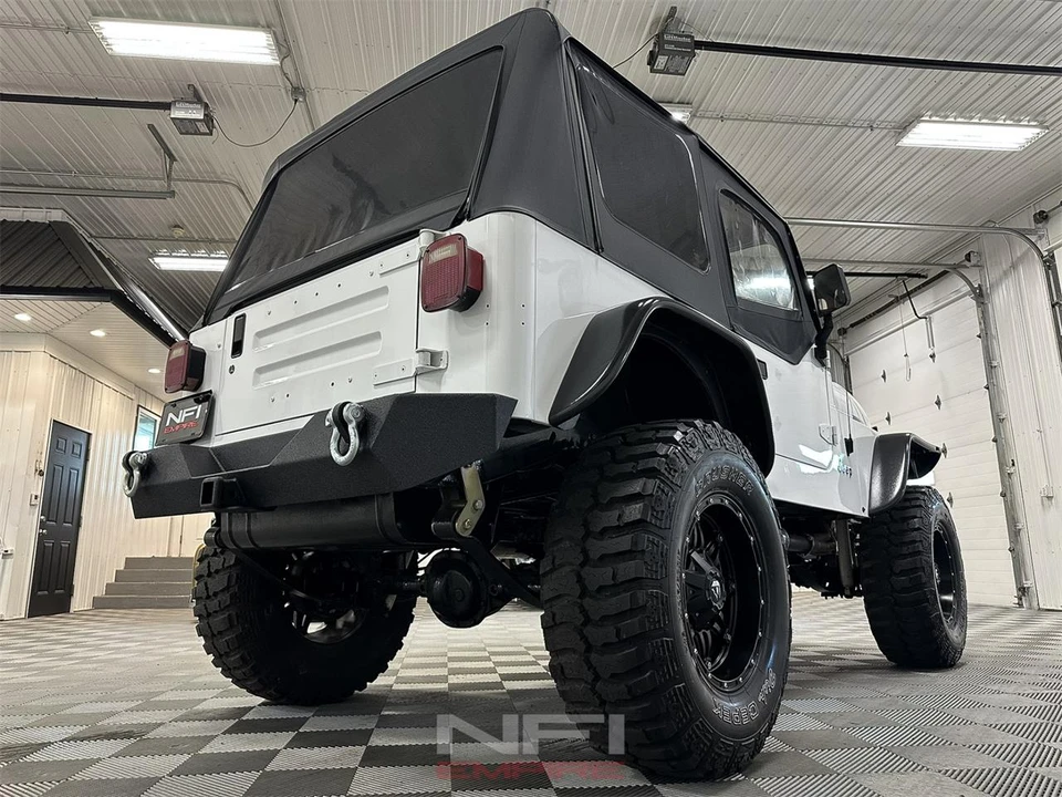 1991 Jeep YJ Wrangler - Image 19 of 31