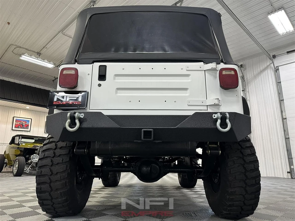 1991 Jeep YJ Wrangler - Image 20 of 31