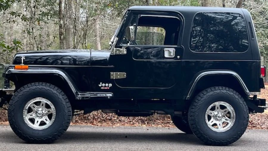1991 Jeep YJ Wrangler - Image 16 of 16