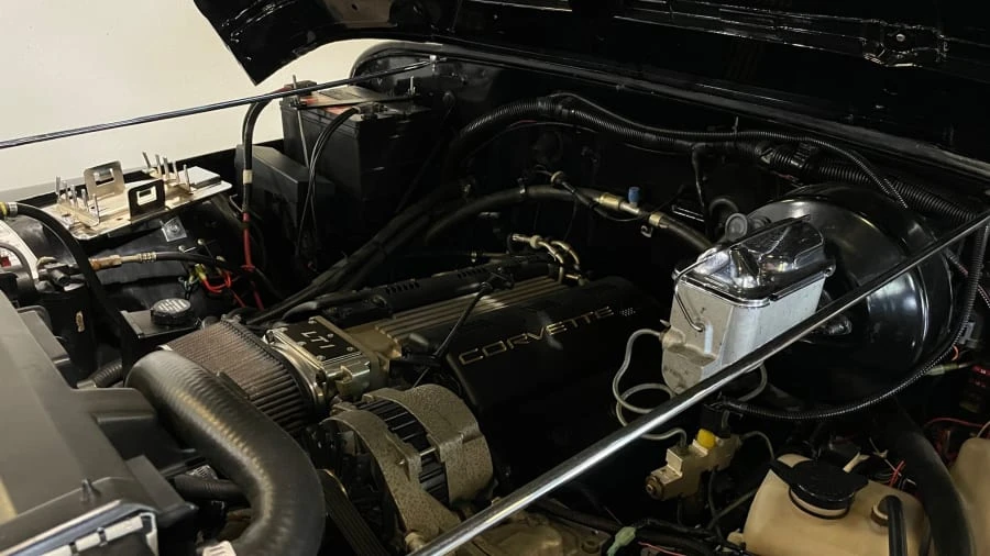 1991 Jeep YJ Wrangler - Image 6 of 12