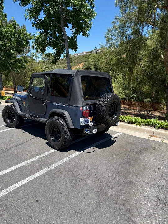 1991 Jeep YJ Wrangler - Image 5 of 16