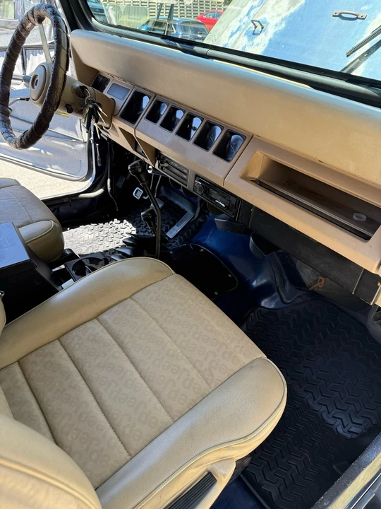 1991 Jeep YJ Wrangler - Image 13 of 16