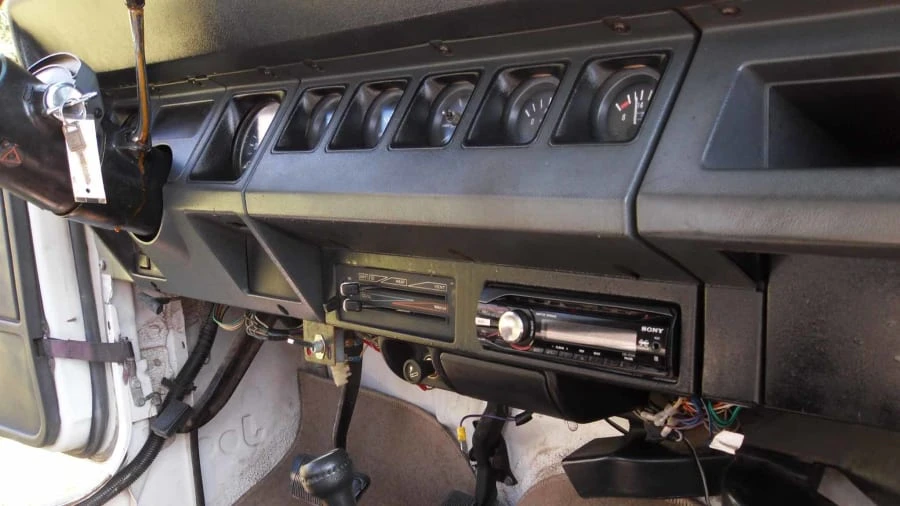 1991 Jeep YJ Wrangler - Image 16 of 20