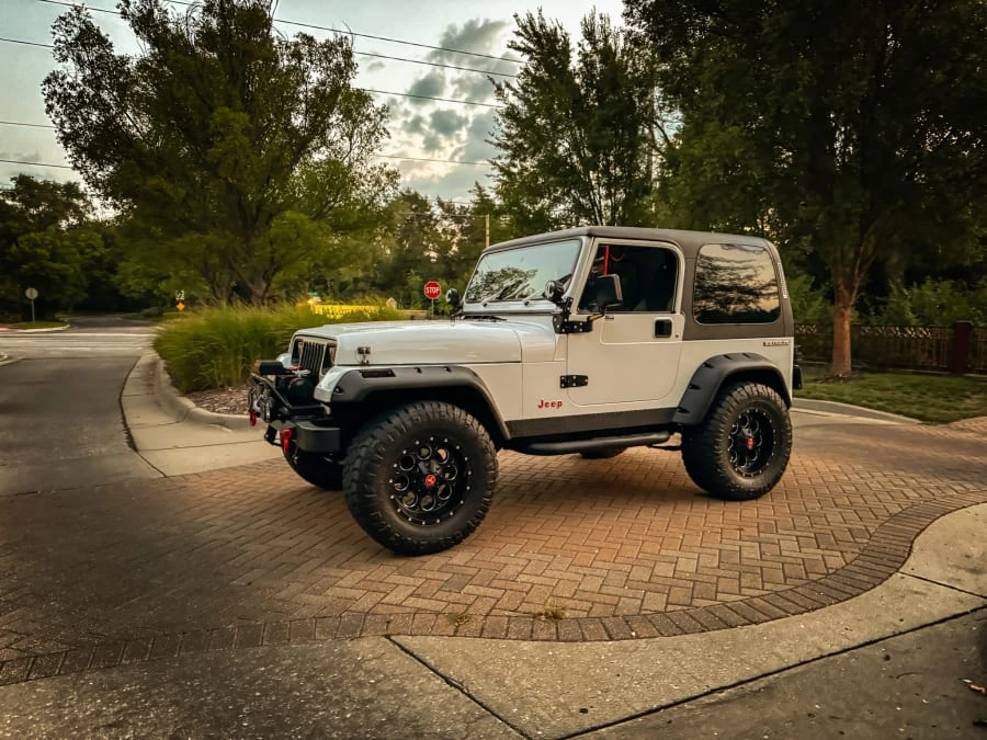 1991 Jeep YJ Wrangler - Image 2 of 31