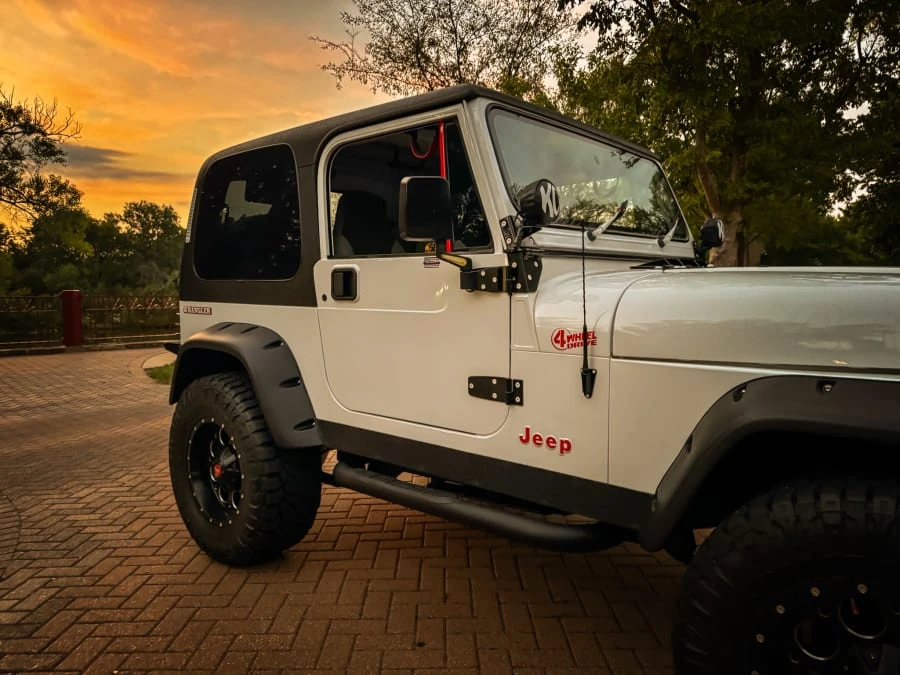 1991 Jeep YJ Wrangler - Image 10 of 31