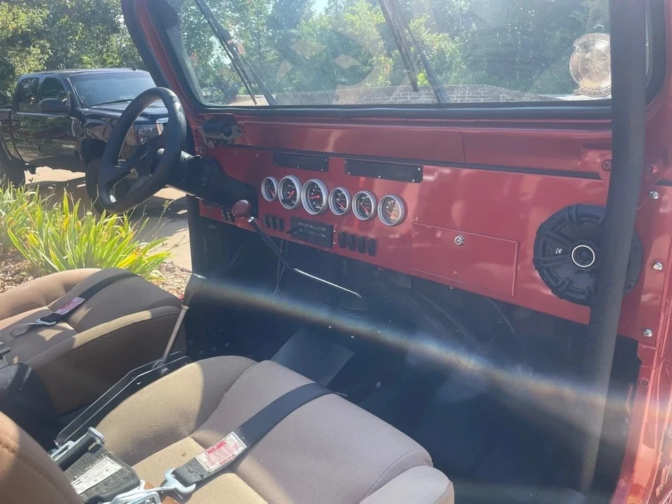 1991 Jeep YJ Wrangler - Image 6 of 13