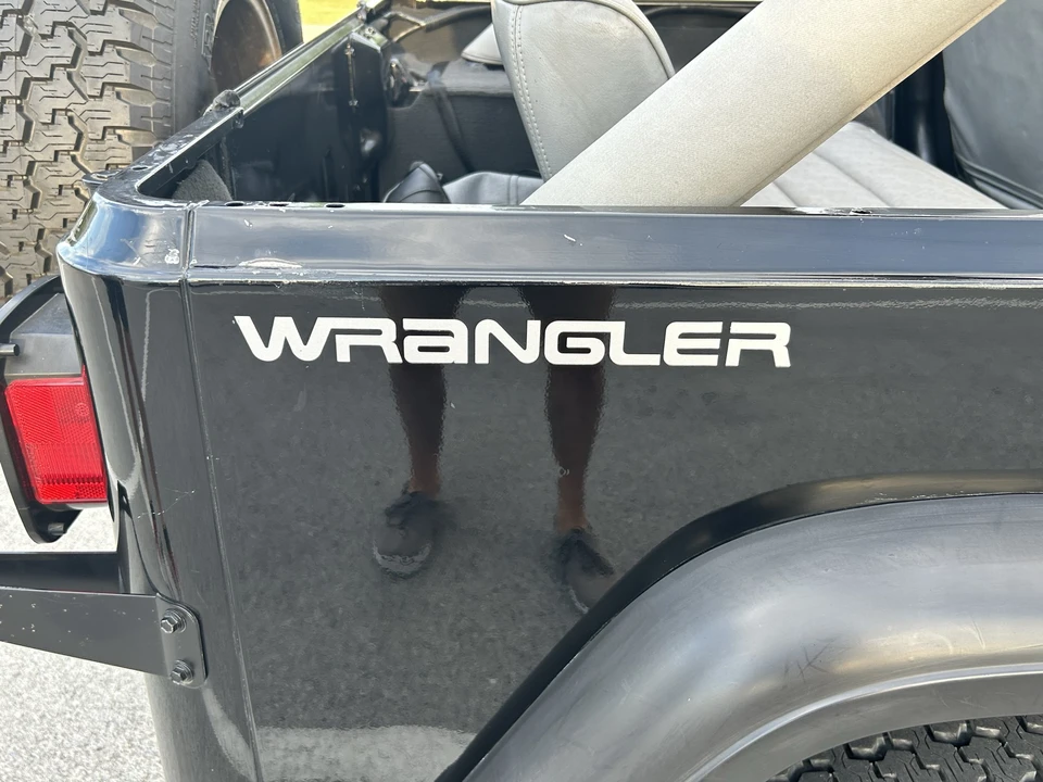 1991 Jeep YJ Wrangler - Image 29 of 31