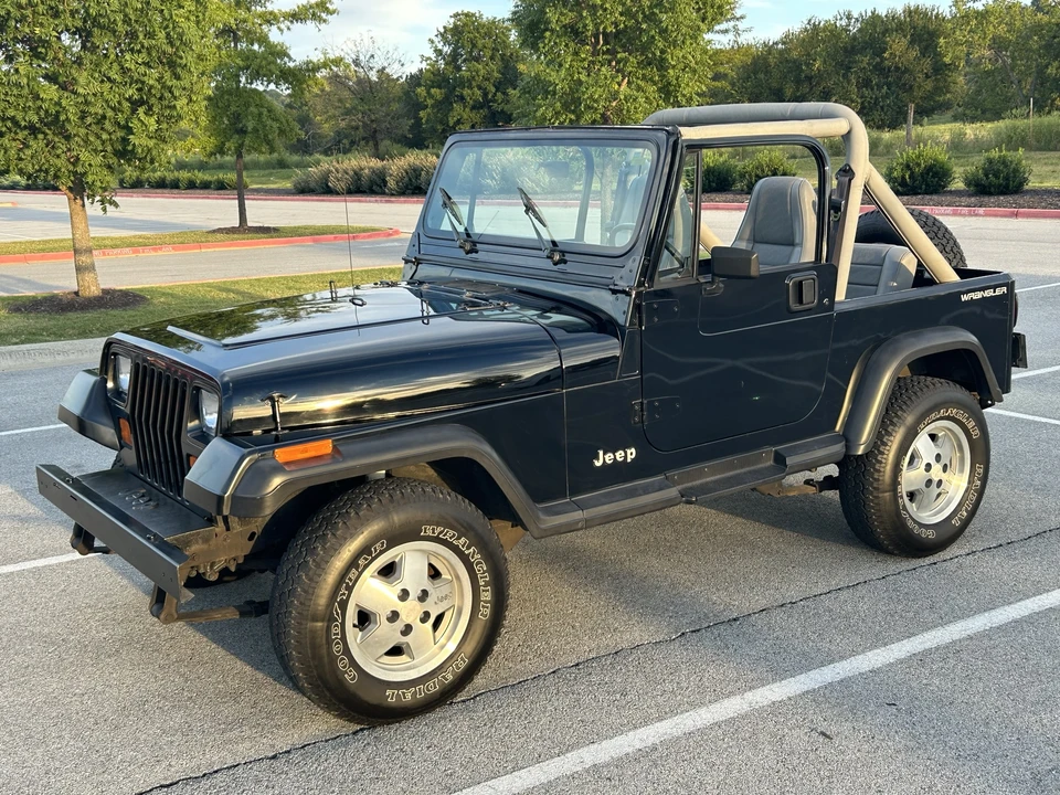 1991 Jeep YJ Wrangler - Image 3 of 31