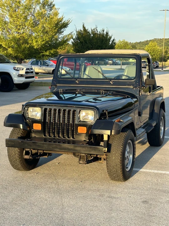 1991 Jeep YJ Wrangler - Image 5 of 31
