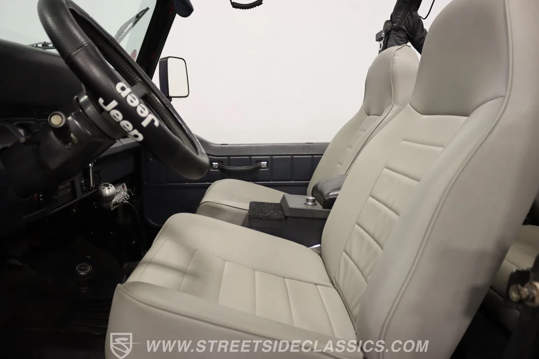 1991 Jeep YJ Wrangler - Image 5 of 12