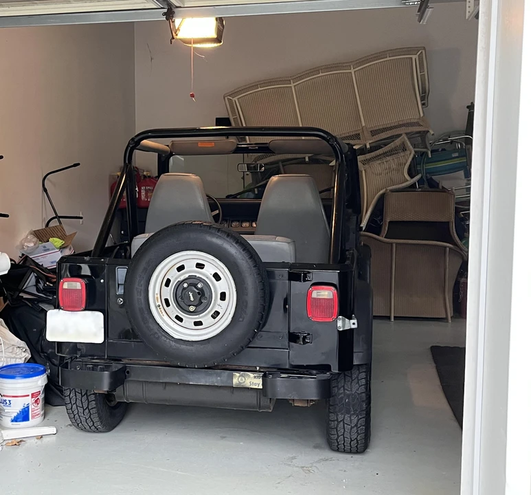 1991 Jeep YJ Wrangler - Image 13 of 31
