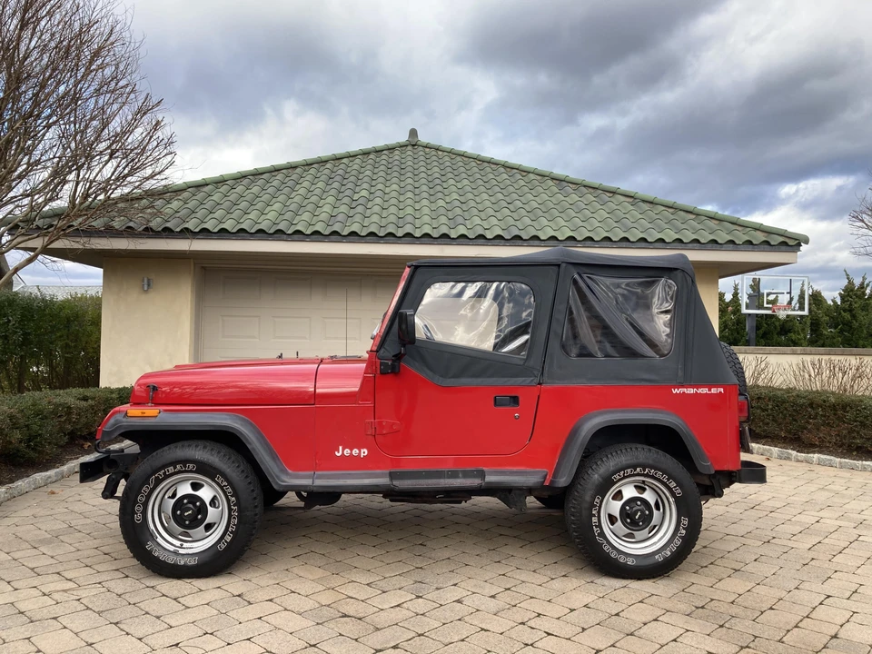 1991 Jeep YJ Wrangler - Image 8 of 31