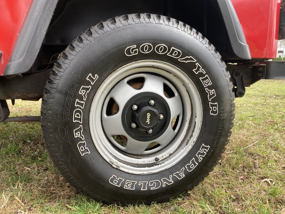 1991 Jeep YJ Wrangler - Image 30 of 31