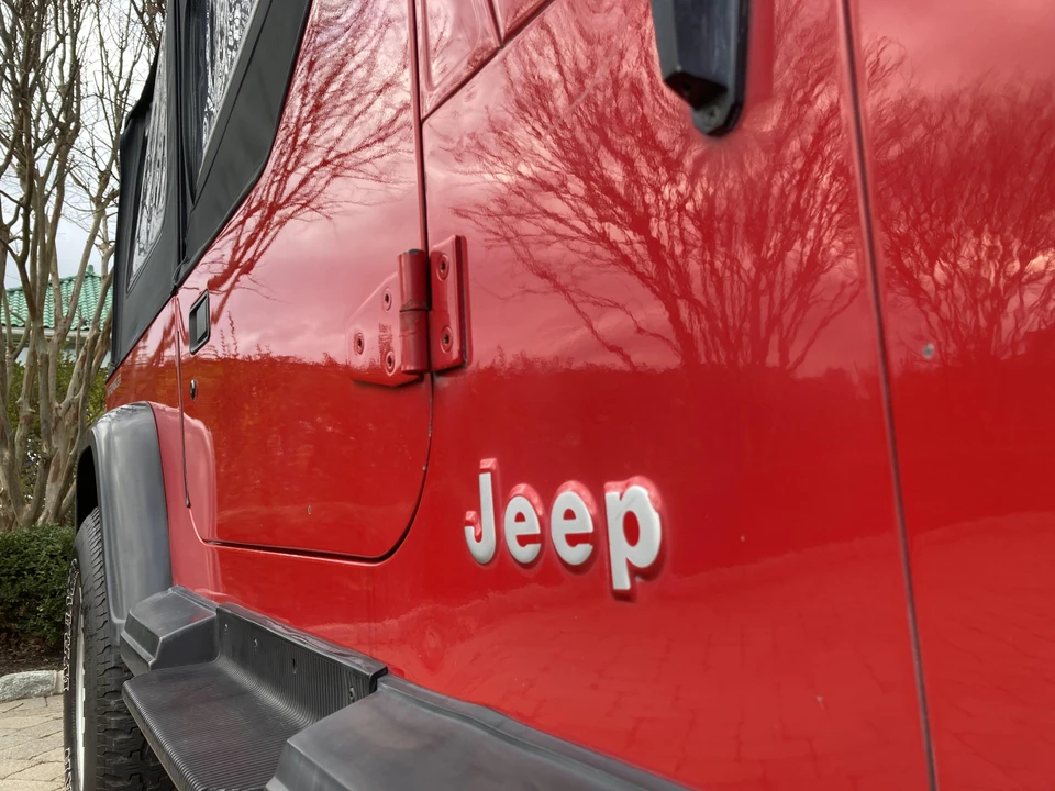 1991 Jeep YJ Wrangler - Image 24 of 31