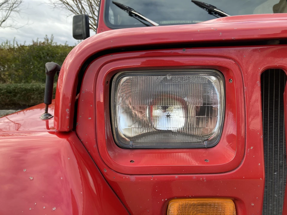 1991 Jeep YJ Wrangler - Image 21 of 31