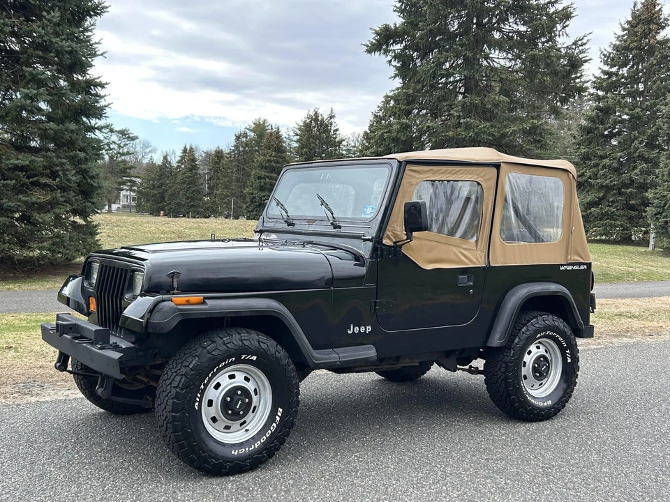1991 Jeep YJ Wrangler - Image 6 of 31