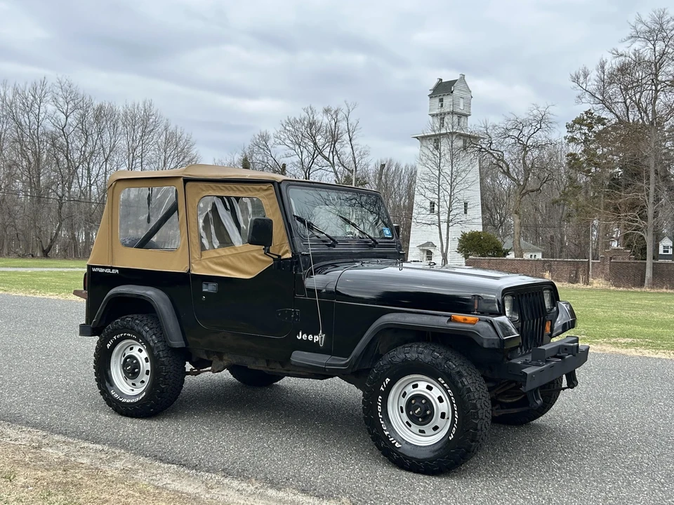 1991 Jeep YJ Wrangler - Image 24 of 31