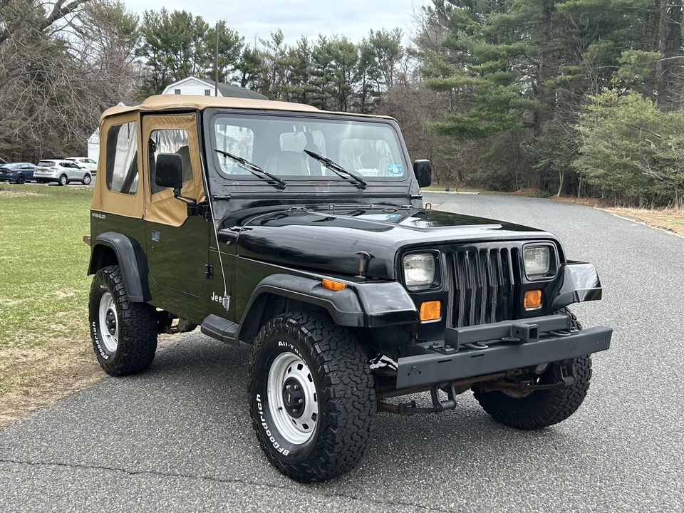 1991 Jeep YJ Wrangler - Image 27 of 31