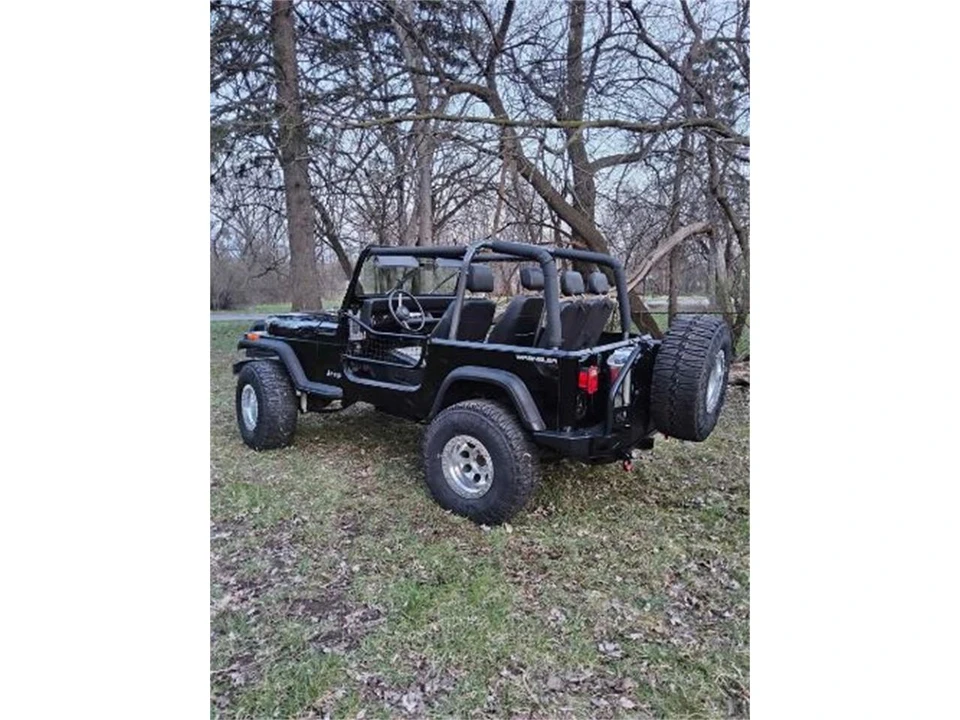 1991 Jeep YJ Wrangler - Image 4 of 7