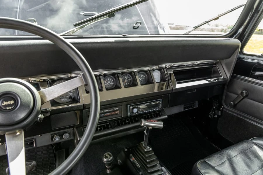 1991 Jeep YJ Wrangler - Image 11 of 18