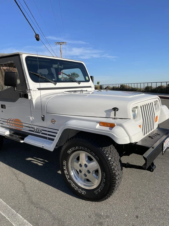 1991 Jeep YJ Wrangler - Image 15 of 31